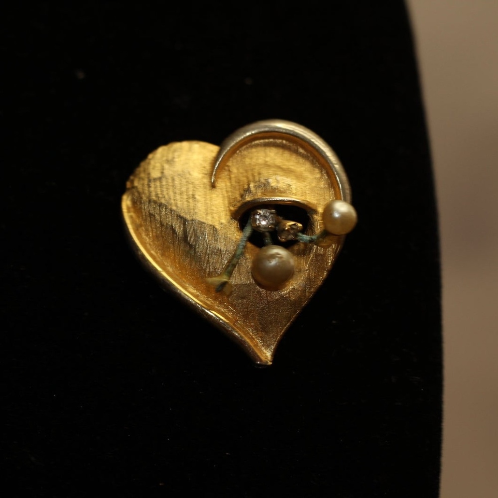 Gold Heart Brooch